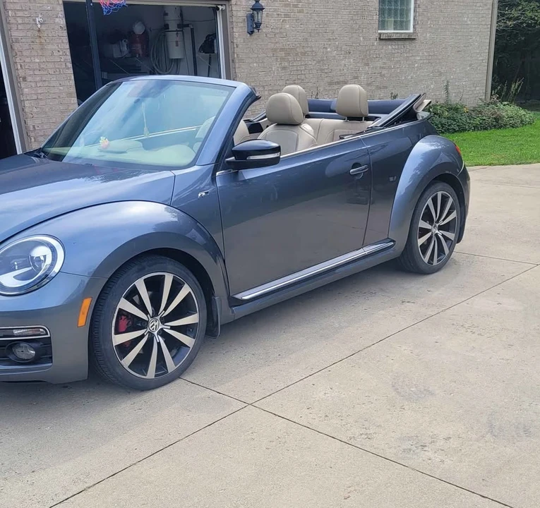 2014 Volkswagen A5 Beetle - Image 4 of 13