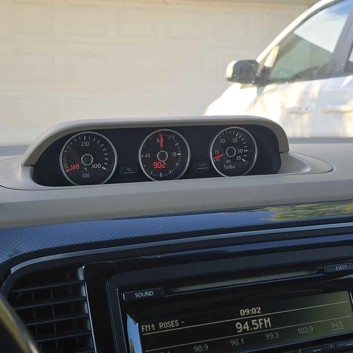 2014 Volkswagen A5 Beetle - Image 7 of 10