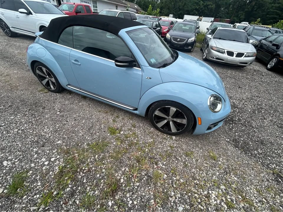 2014 Volkswagen A5 Beetle - Image 2 of 13