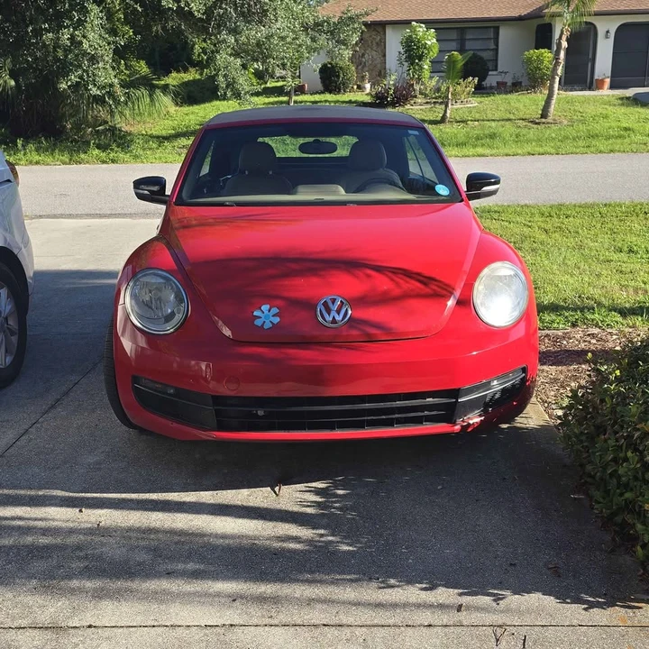 2014 Volkswagen A5 Beetle - Image 4 of 10