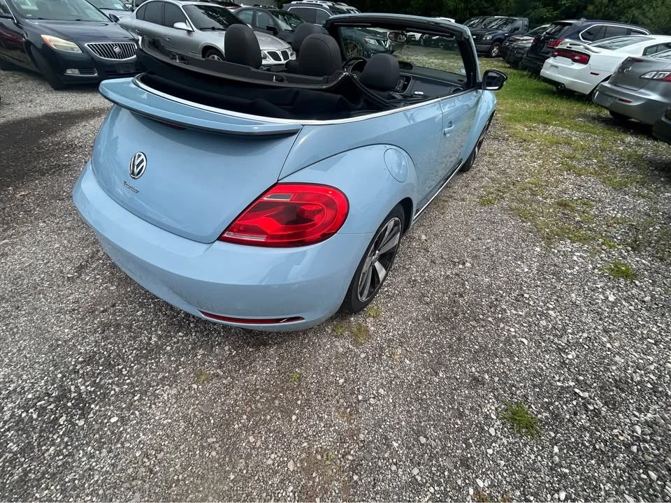 2014 Volkswagen A5 Beetle - Image 6 of 11