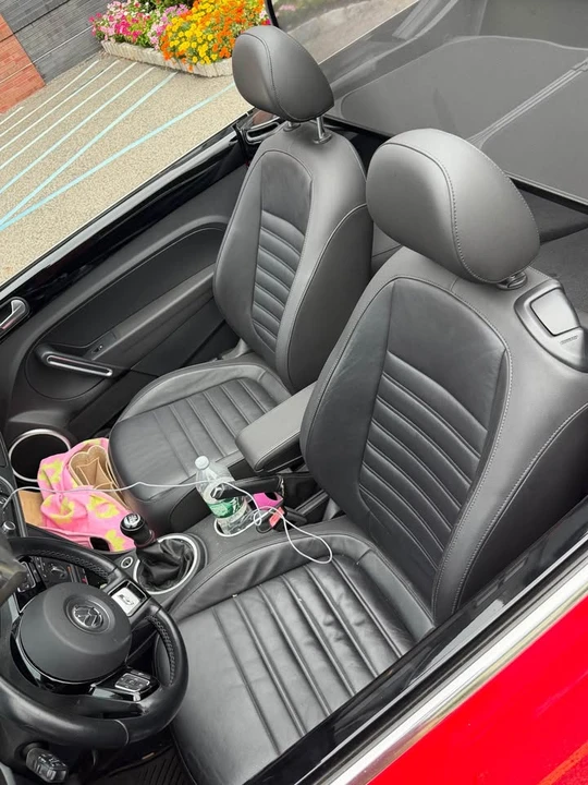 2014 Volkswagen A5 Beetle - Image 8 of 10