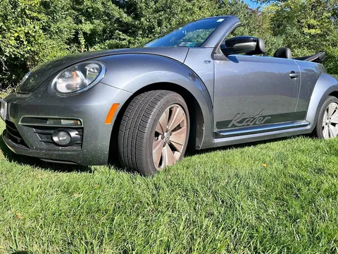 2014 Volkswagen Beetle R-Line Convertible 2D