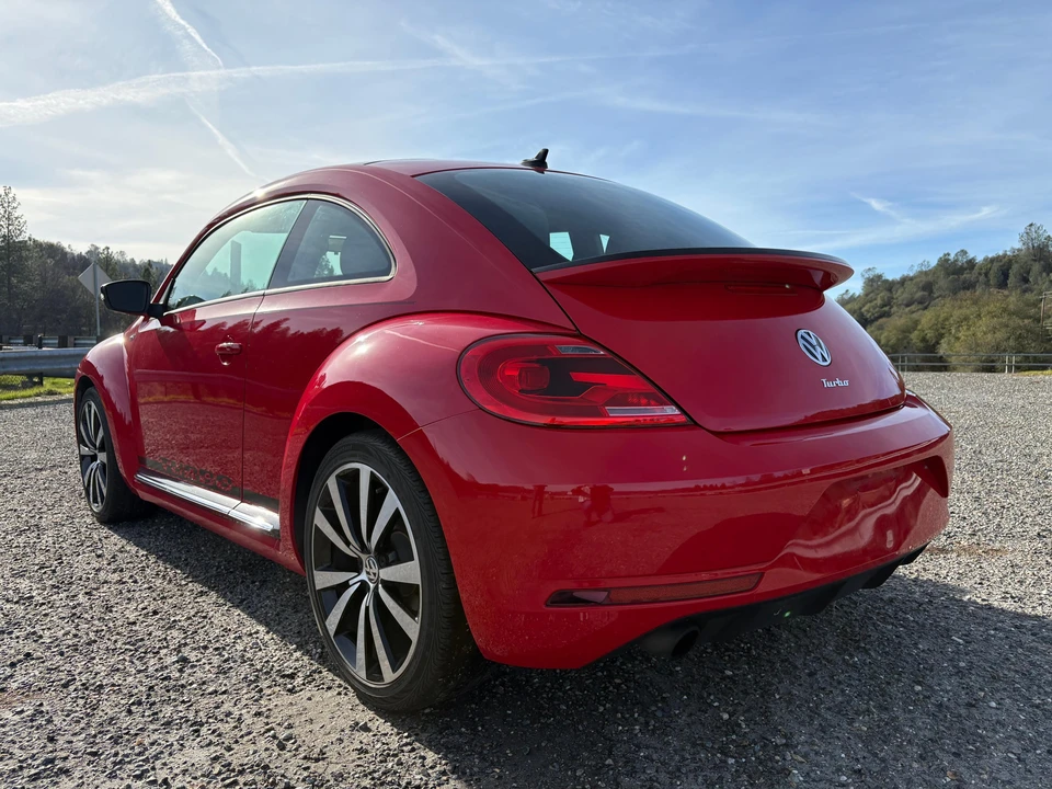 2014 Volkswagen A5 Beetle - Image 9 of 31