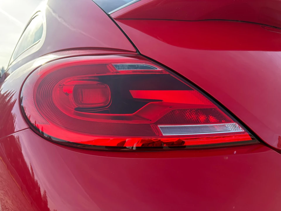 2014 Volkswagen A5 Beetle - Image 16 of 31
