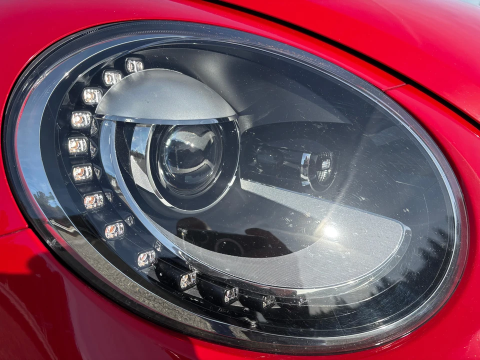 2014 Volkswagen A5 Beetle - Image 11 of 31