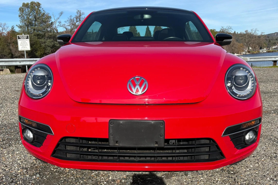 2014 Volkswagen A5 Beetle - Image 2 of 31