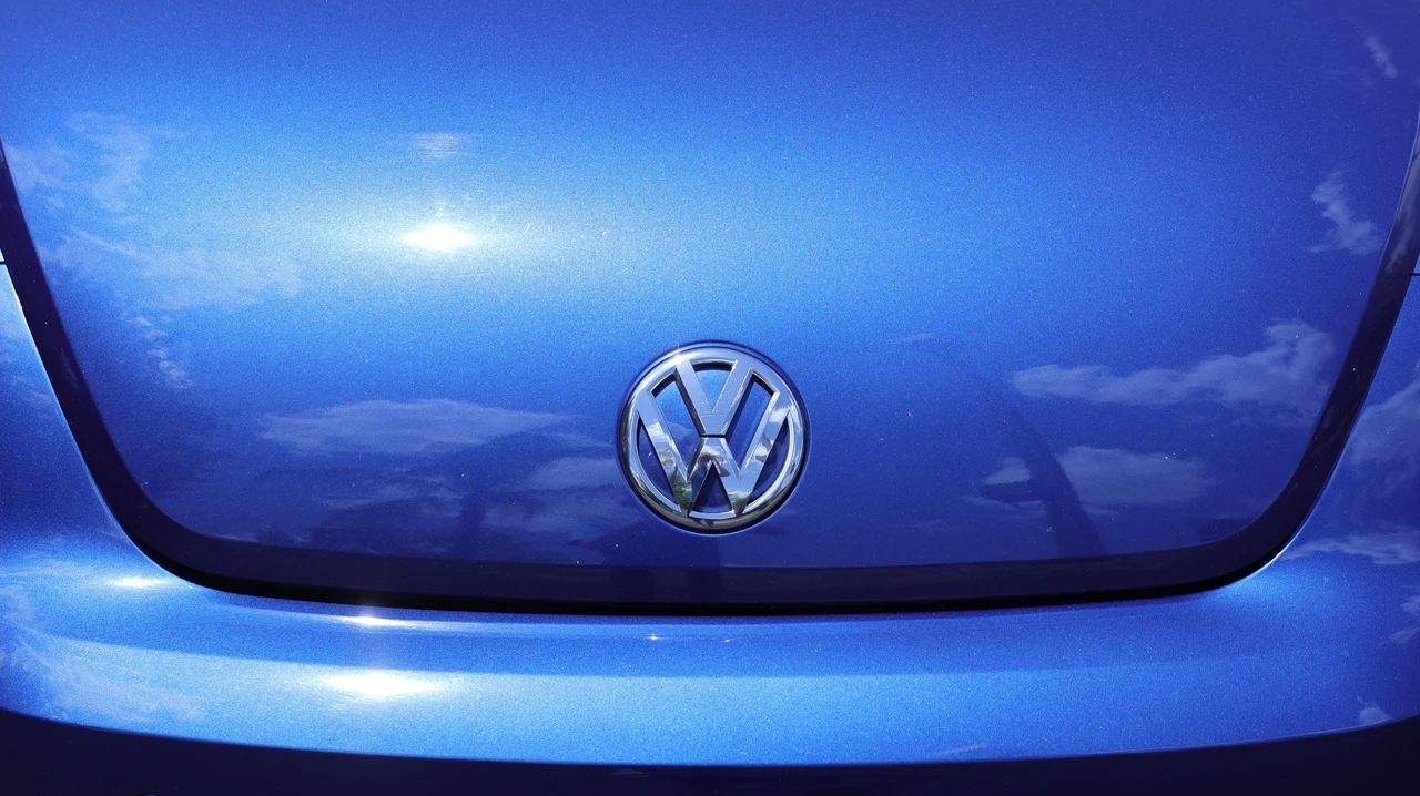 2014 Volkswagen A5 Beetle - Image 14 of 31