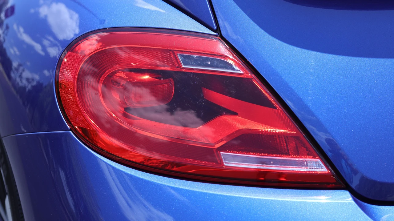 2014 Volkswagen A5 Beetle - Image 21 of 31