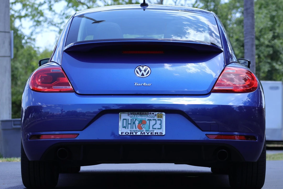 2014 Volkswagen A5 Beetle - Image 5 of 31