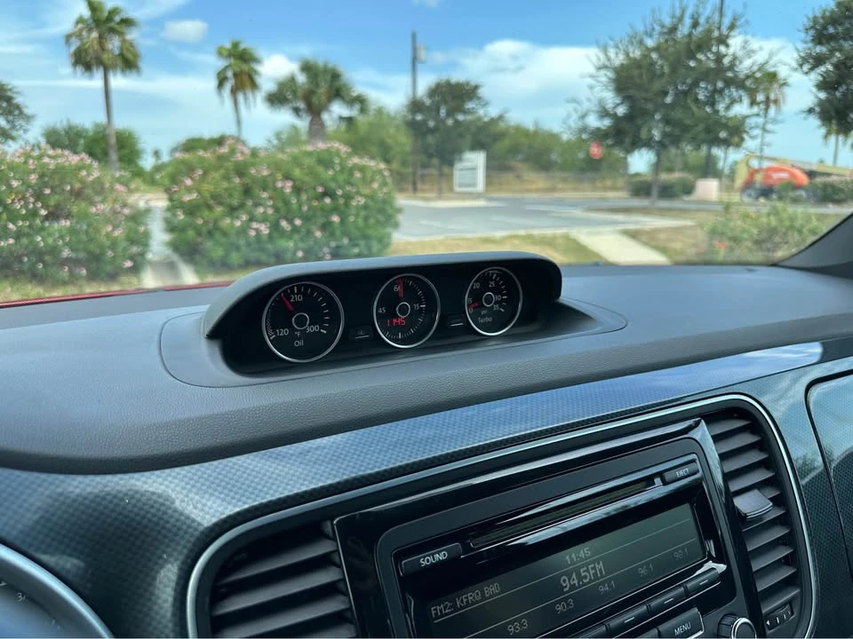 2014 Volkswagen A5 Beetle - Image 9 of 13