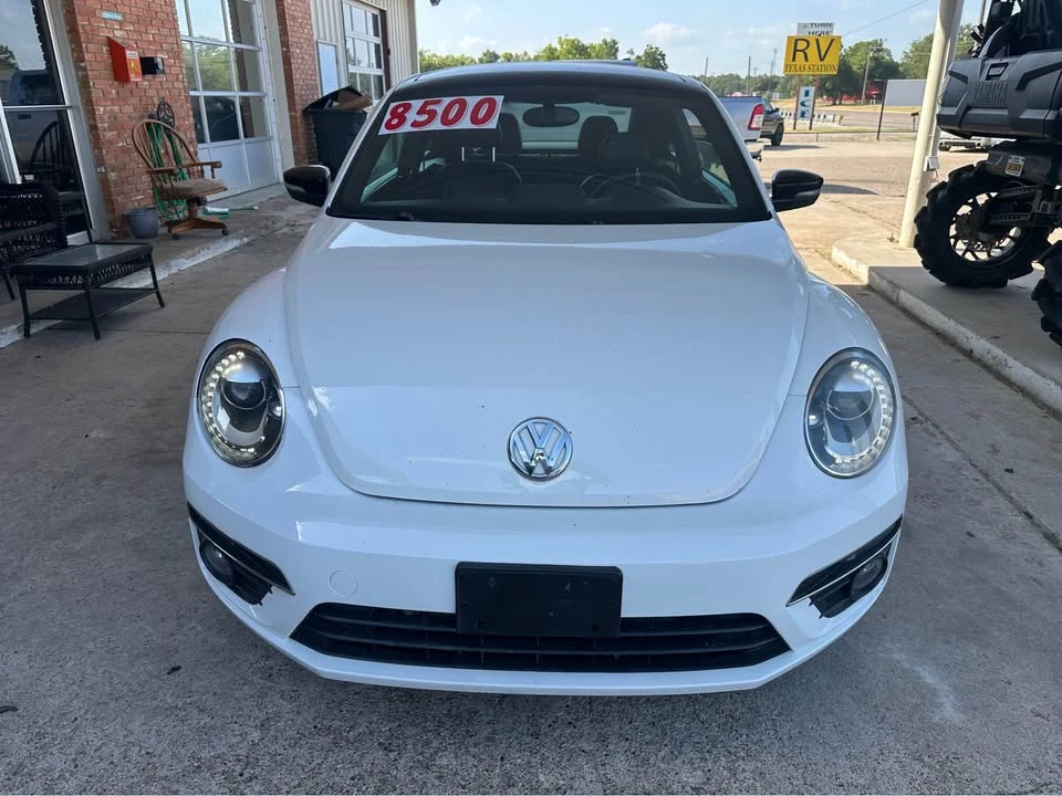 2014 Volkswagen A5 Beetle - Image 2 of 15