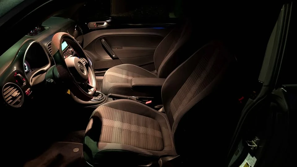 2014 Volkswagen A5 Beetle - Image 11 of 13