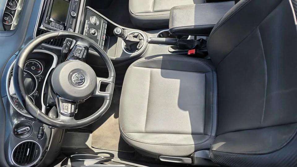 2014 Volkswagen A5 Beetle - Image 11 of 20