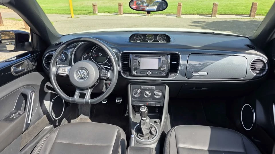 2014 Volkswagen A5 Beetle - Image 9 of 20