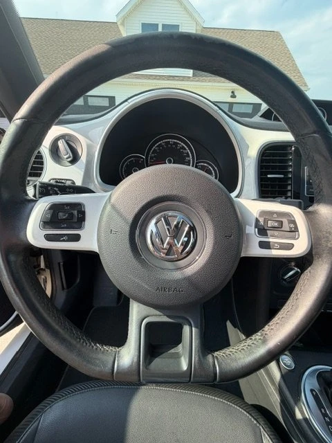 2014 Volkswagen A5 Beetle - Image 5 of 13