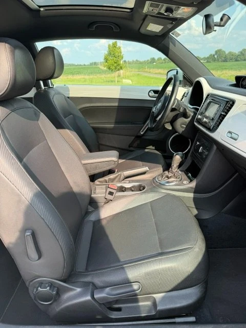 2014 Volkswagen A5 Beetle - Image 11 of 13
