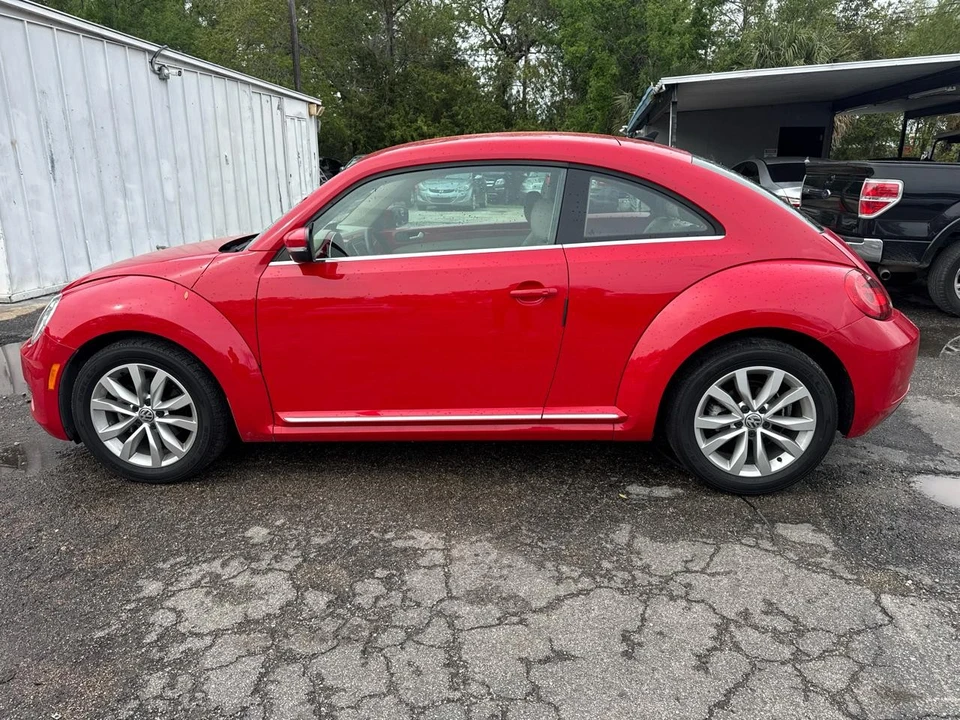 2014 Volkswagen A5 Beetle - Image 8 of 11
