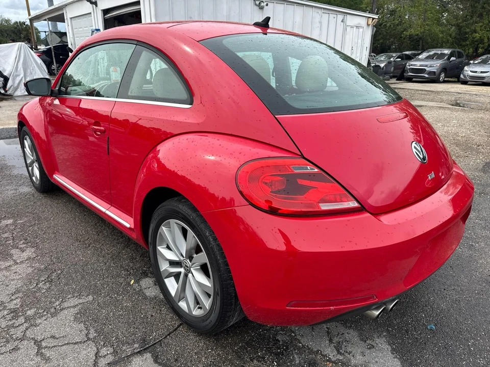 2014 Volkswagen A5 Beetle - Image 7 of 11