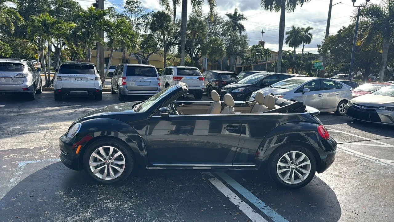 2014 Volkswagen A5 Beetle - Image 7 of 21