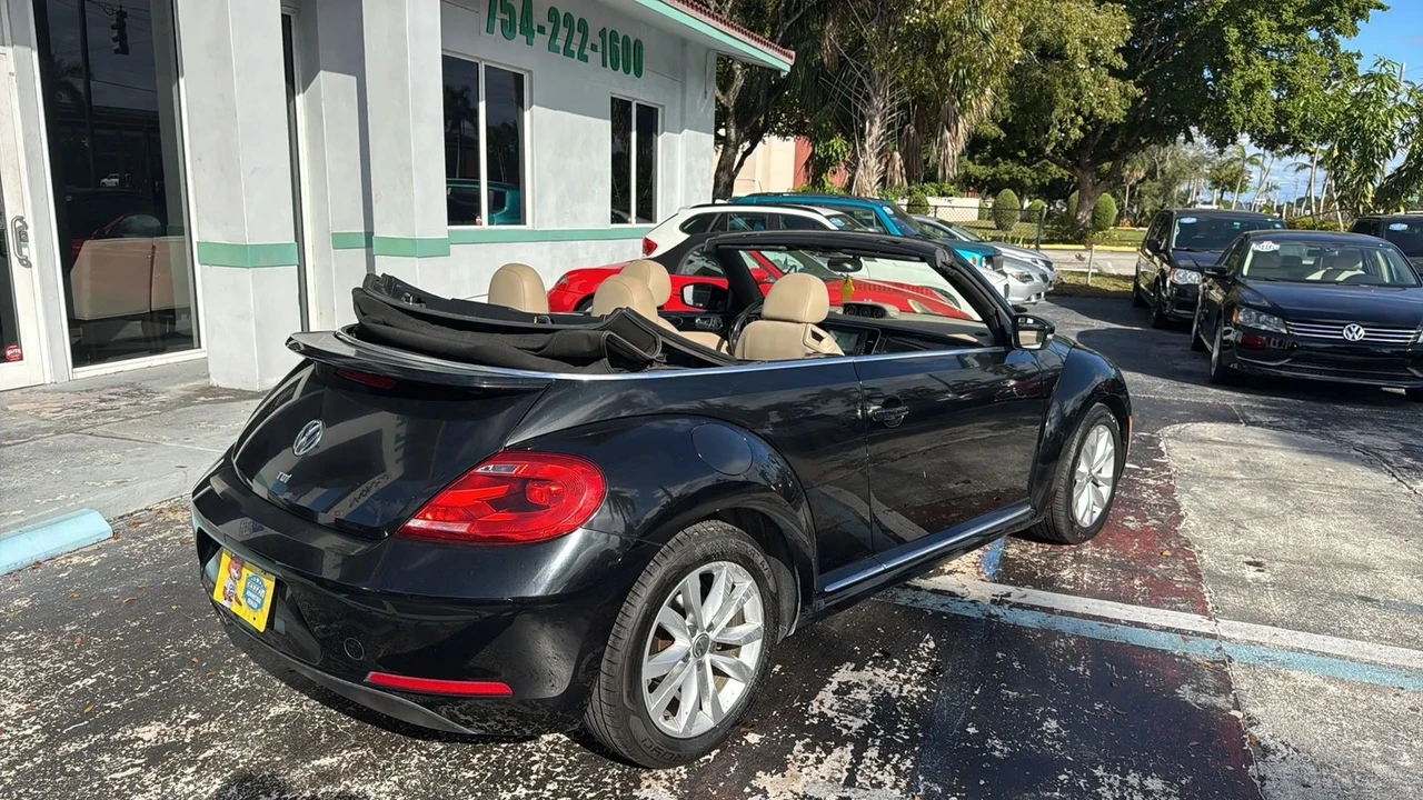2014 Volkswagen A5 Beetle - Image 11 of 21