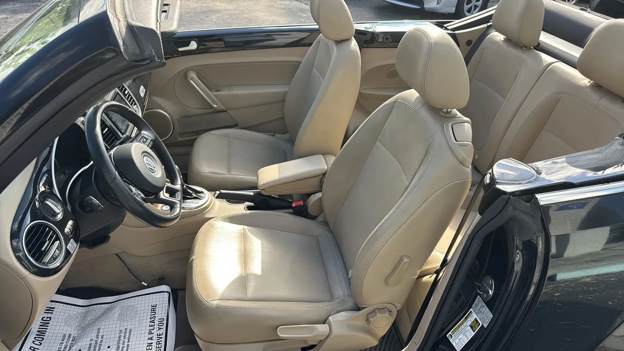 2014 Volkswagen A5 Beetle - Image 20 of 21