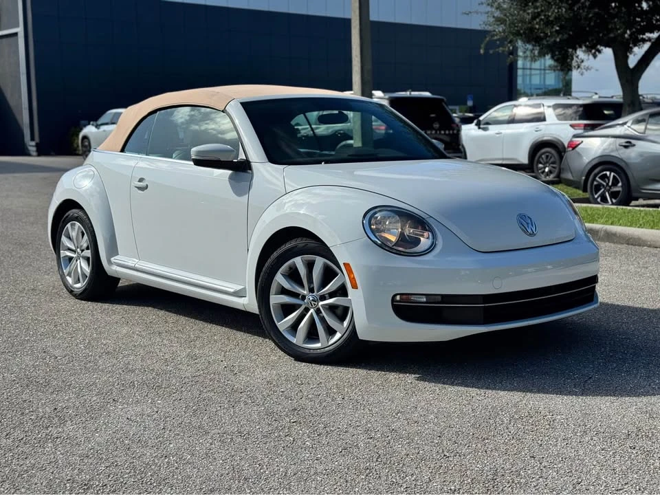 2014 Volkswagen A5 Beetle - Image 7 of 9