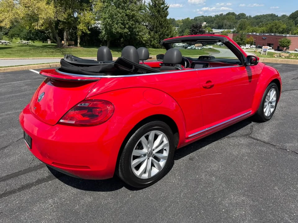 2014 Volkswagen A5 Beetle - Image 9 of 20