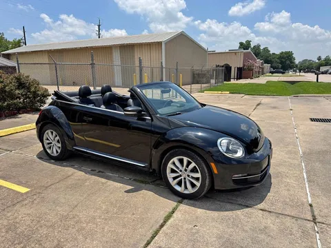 2014 Volkswagen Beetle TDI Convertible 2D