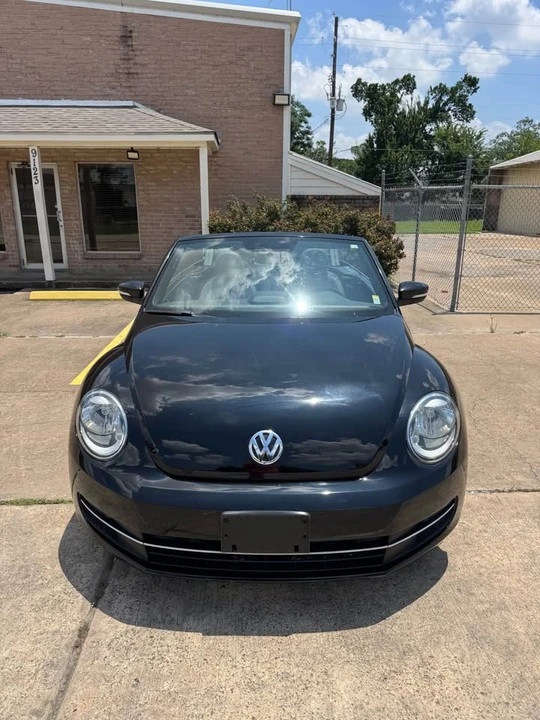 2014 Volkswagen A5 Beetle - Image 2 of 16