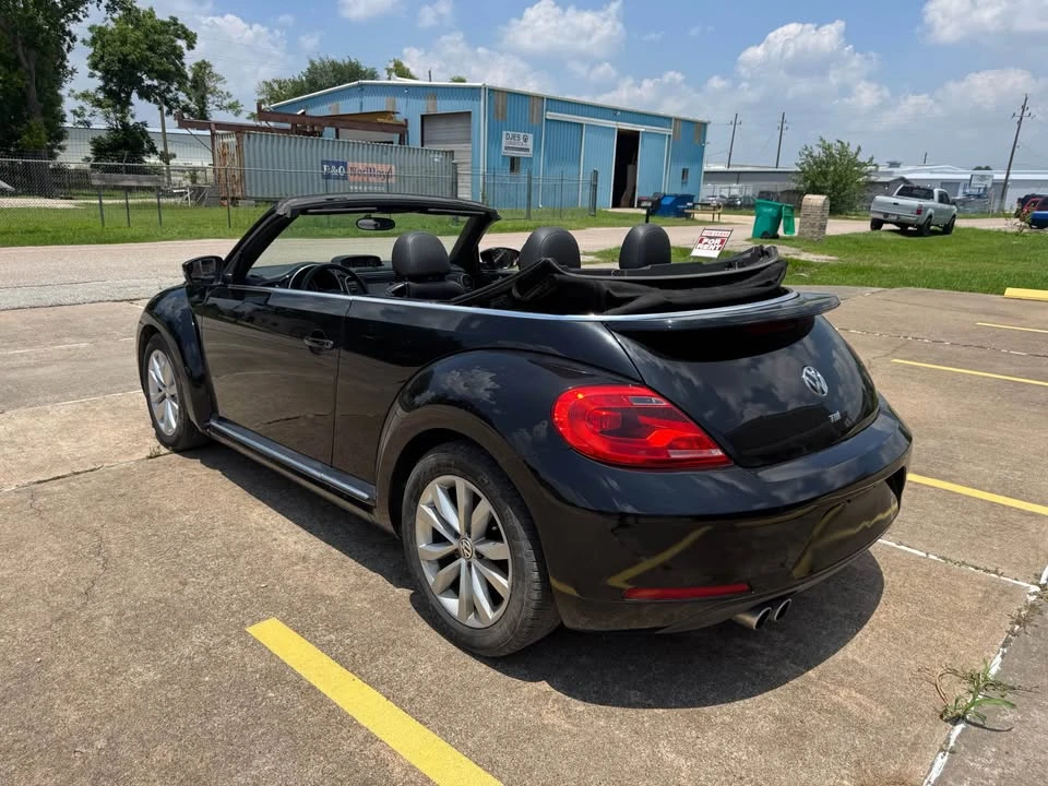 2014 Volkswagen A5 Beetle - Image 5 of 16