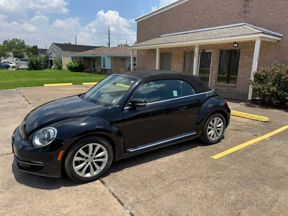 2014 Volkswagen A5 Beetle - Image 13 of 16