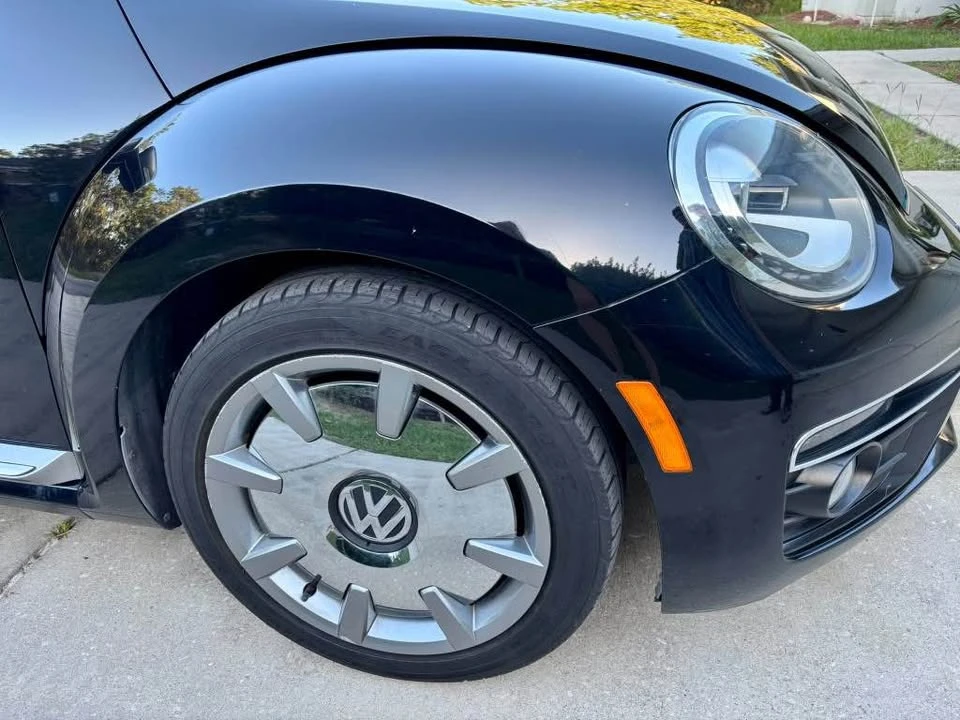 2014 Volkswagen A5 Beetle - Image 6 of 20