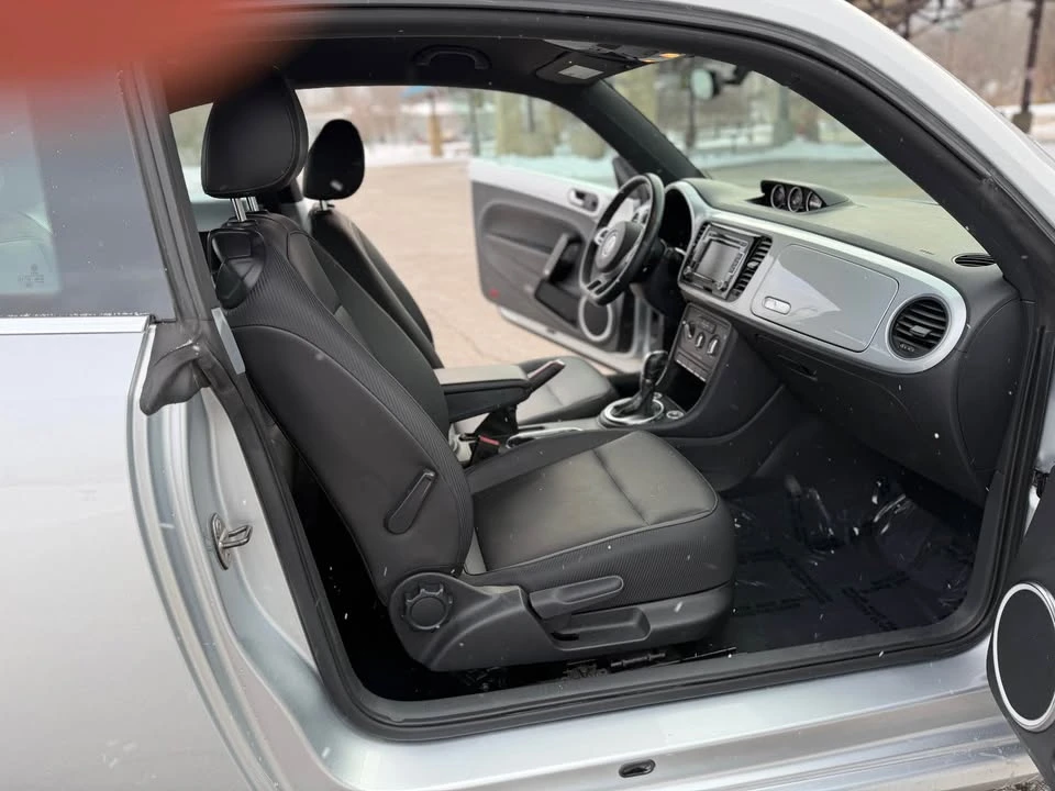 2014 Volkswagen A5 Beetle - Image 10 of 20