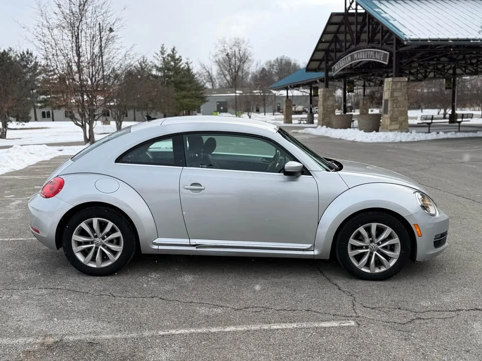 2014 Volkswagen A5 Beetle - Image 4 of 20