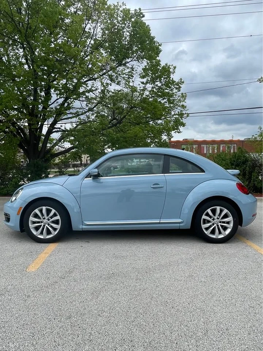 2014 Volkswagen A5 Beetle - Image 2 of 14