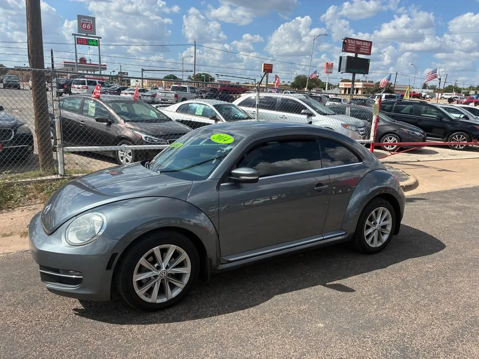 2014 Volkswagen A5 Beetle - Image 3 of 8