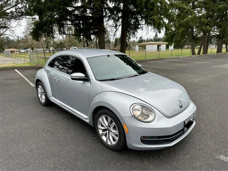 2014 Volkswagen A5 Beetle - Image 2 of 15