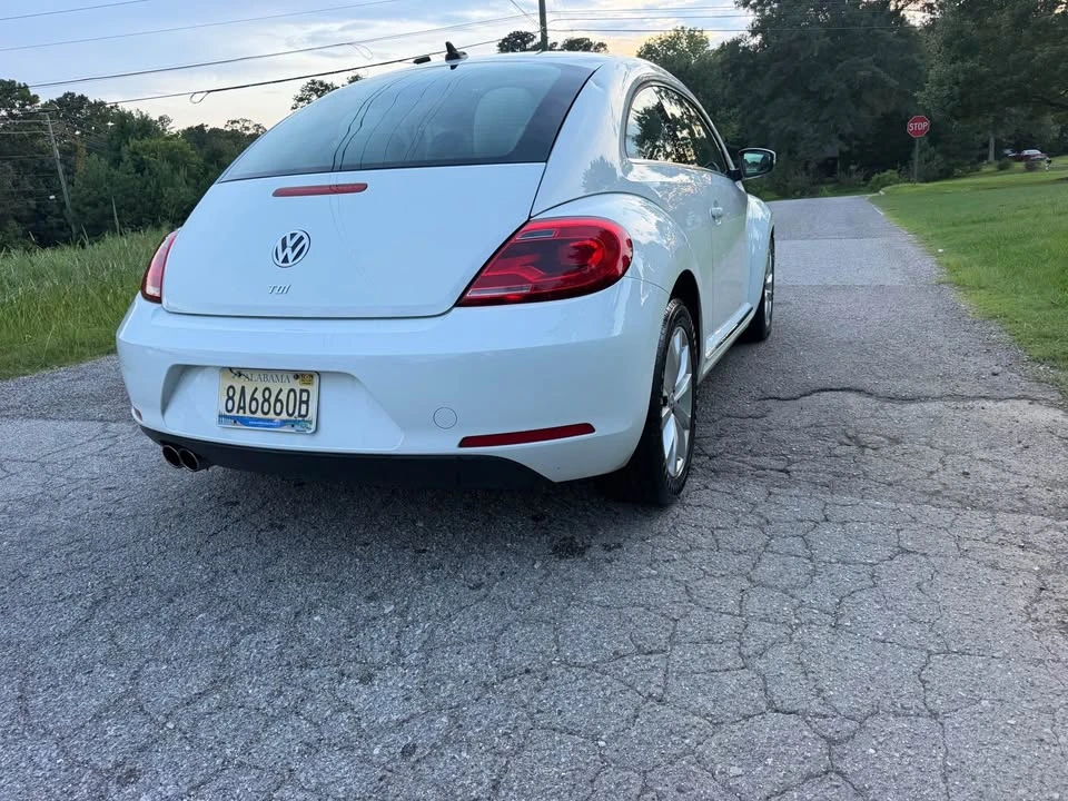 2014 Volkswagen A5 Beetle - Image 4 of 12