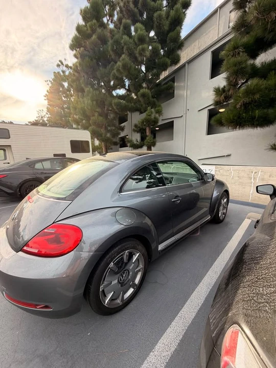 2014 Volkswagen A5 Beetle - Image 2 of 6