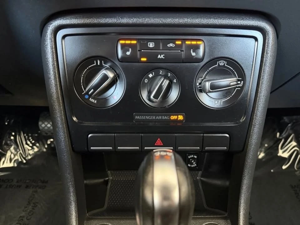 2014 Volkswagen A5 Beetle - Image 15 of 20