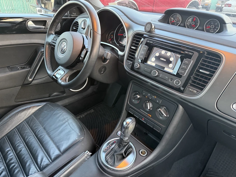 2014 Volkswagen A5 Beetle - Image 18 of 21