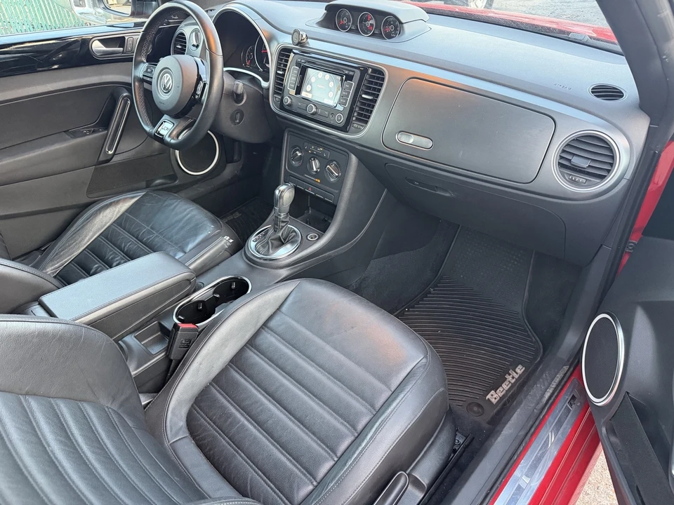 2014 Volkswagen A5 Beetle - Image 17 of 21