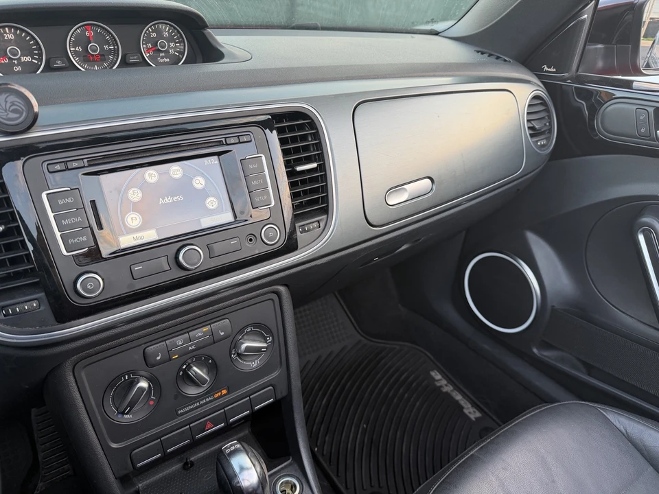 2014 Volkswagen A5 Beetle - Image 14 of 21