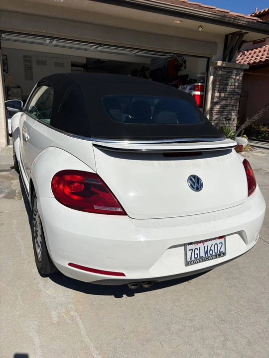 2014 Volkswagen A5 Beetle - Image 8 of 9