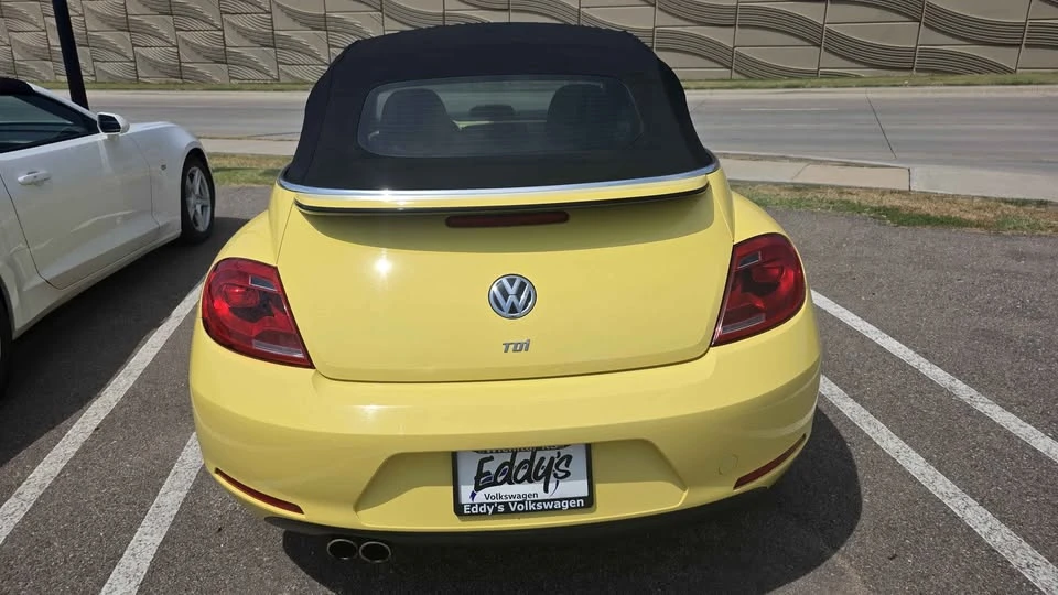 2014 Volkswagen A5 Beetle - Image 8 of 12
