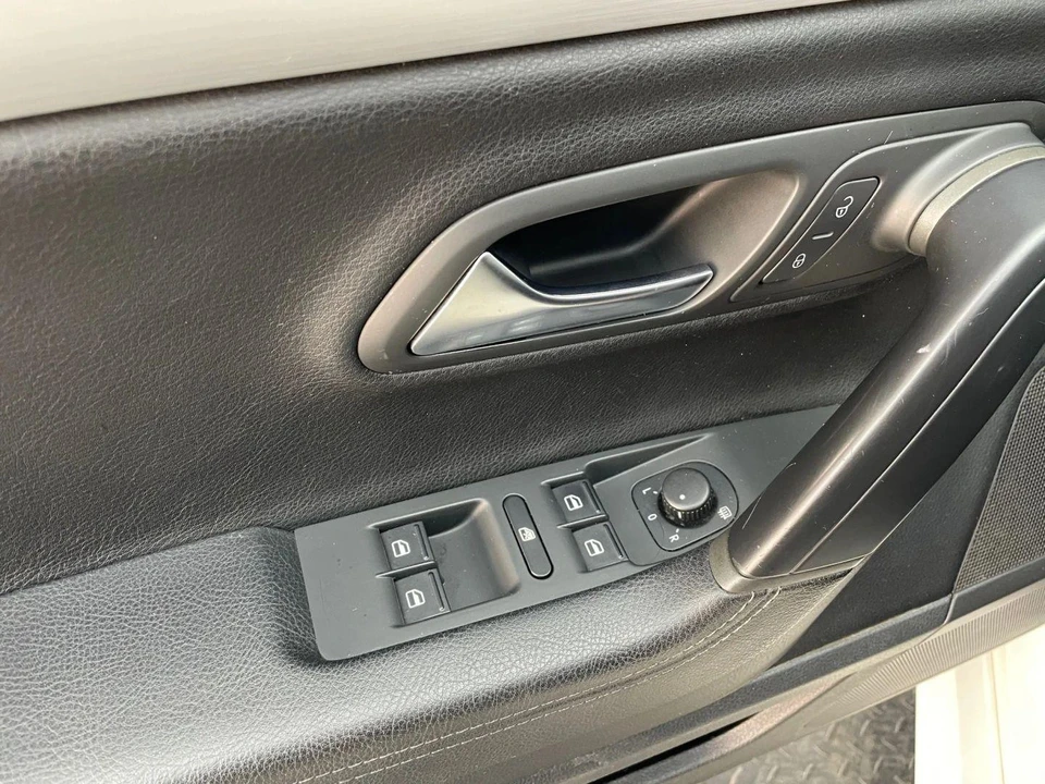 2014 Volkswagen CC - Image 13 of 21