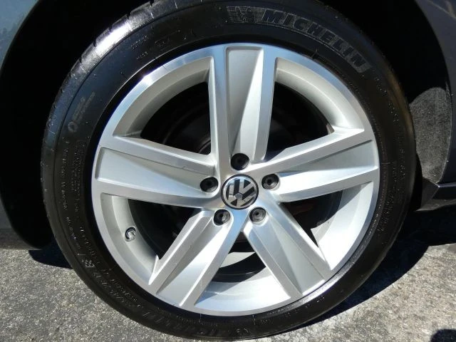2014 Volkswagen CC - Image 19 of 21