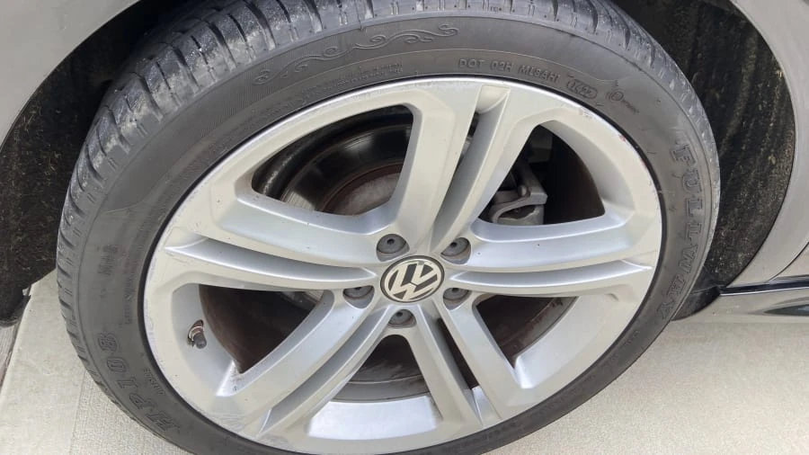 2014 Volkswagen CC - Image 10 of 17