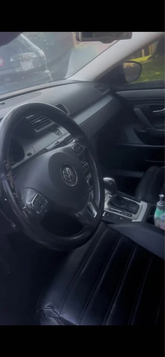 2014 Volkswagen CC - Image 2 of 4